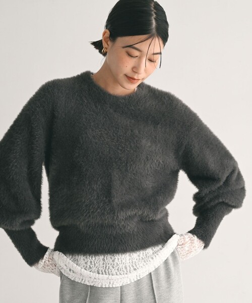 green label relaxing（グリーンレーベルリラクシング）の「【WEB限定】＜at ease＞フェザーヤーン プルオーバー ニット（ニット/セーター・レディース・ダークグレー/ライトグレー/ベージュ/オフホワイト・FREE）」の16枚目の写真