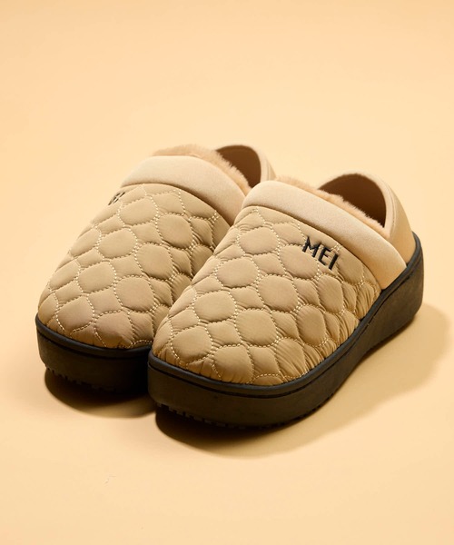 MEI（メイ）の「【 MEI / メイ 】レディース2WAY厚底モックシューズ ★アクリルチャーム付き★（スリッポン・レディース・ブラック/ベージュ/ピンク・S/M/L）」の3枚目の写真