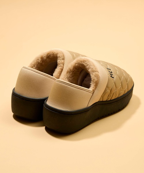 MEI（メイ）の「【 MEI / メイ 】レディース2WAY厚底モックシューズ ★アクリルチャーム付き★（スリッポン・レディース・ブラック/ベージュ/ピンク・S/M/L）」の14枚目の写真