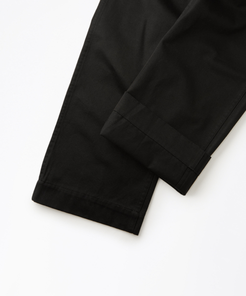 OUTSTANDING(アウトスタンディング)の「OFFICER CHINO PANTS_BLACK(その他パンツ・レディース・その他・SMALL/MEDIUM/LARGE)」の9枚目の写真