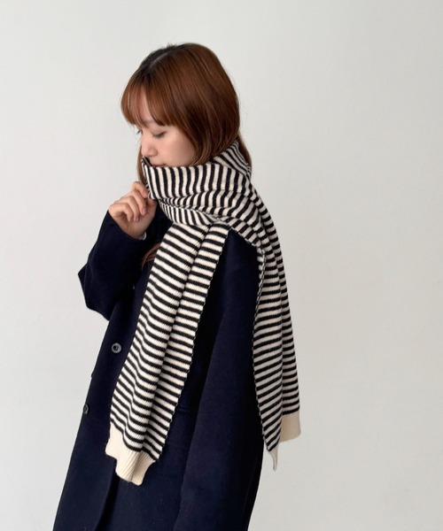 CANAL JEAN(キャナルジーン)の「El mar ボーダーマフラー(マフラー・レディース・ネイビー/チャコールグレー/ブラック/ブラウン/ブルー・ONE SIZE)」の6枚目の写真
