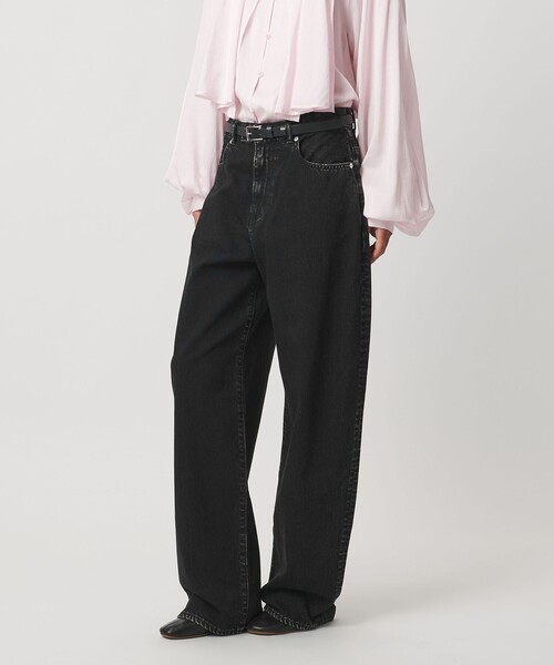 AEWEN MATOPH(イウエン マトフ)の「<AEWEN MATOPH>デニムカーブパンツ(デニムパンツ・レディース・ホワイト/ブラック/コバルトブルー・34/36/38)」の3枚目の写真