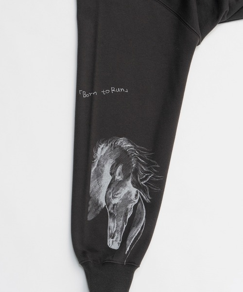 MAISON SPECIAL（メゾンスペシャル）の「Drawing Horse Sweatshirt/ドローイングホーススウェット（スウェット・レディース・チャコールグレー/グレー/ホワイト・FREE）」の20枚目の写真