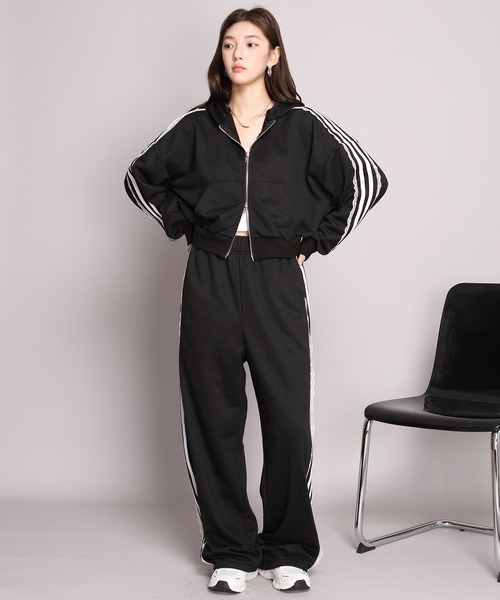 by LEGNA(バイレグナ)の「サイドラインダブルジップパーカー(パーカー・レディース・ライトグレー/ブラック・SMALL/MEDIUM/X-LARGE/LARGE)」の19枚目の写真