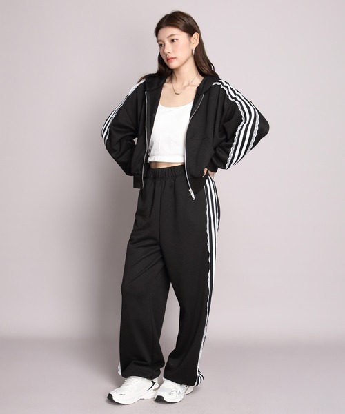by LEGNA(バイレグナ)の「サイドラインダブルジップパーカー(パーカー・レディース・ライトグレー/ブラック・SMALL/MEDIUM/X-LARGE/LARGE)」の18枚目の写真
