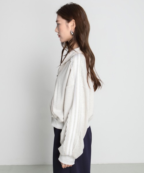 by LEGNA(バイレグナ)の「サイドラインダブルジップパーカー(パーカー・レディース・ライトグレー/ブラック・SMALL/MEDIUM/X-LARGE/LARGE)」の3枚目の写真