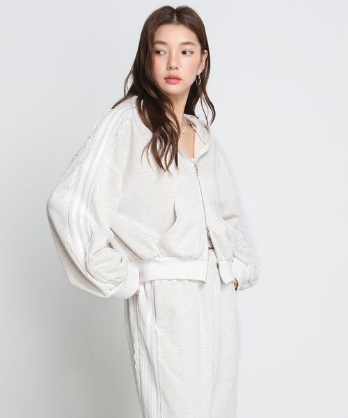 by LEGNA(バイレグナ)の「サイドラインダブルジップパーカー(パーカー・レディース・ライトグレー/ブラック・SMALL/MEDIUM/X-LARGE/LARGE)」の12枚目の写真