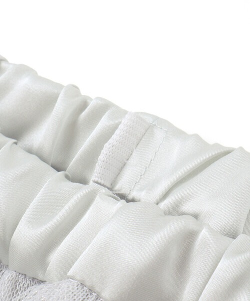 BeBe（ベベ）の「ラメチュールフリルティアードスカート（スカート・キッズ・オフホワイト/グレー・140cm/130cm/150cm/120cm）」の20枚目の写真