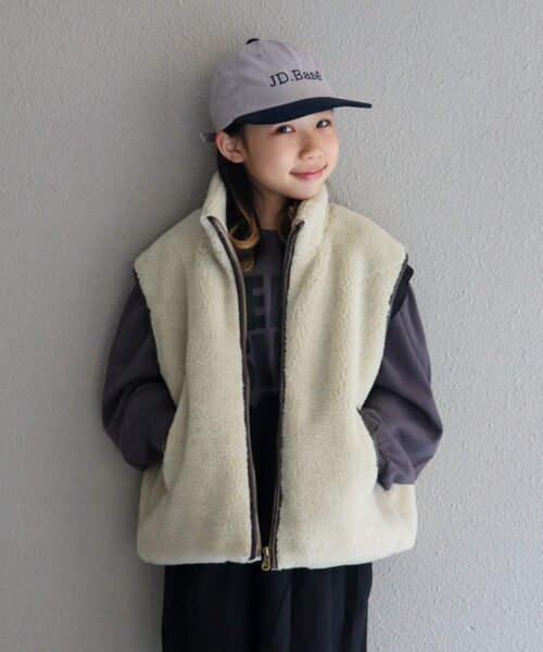 CIAOPANIC TYPY(チャオパニックティピー)の「【KIDS】【ジュニアサイズあり】気温対応ママとお揃い!ぬくかる2WAYマルチウェイボアジャケット(OSORO)(ブルゾン・キッズ・チャコールグレー/アイボリー・150/130/110)」の16枚目の写真