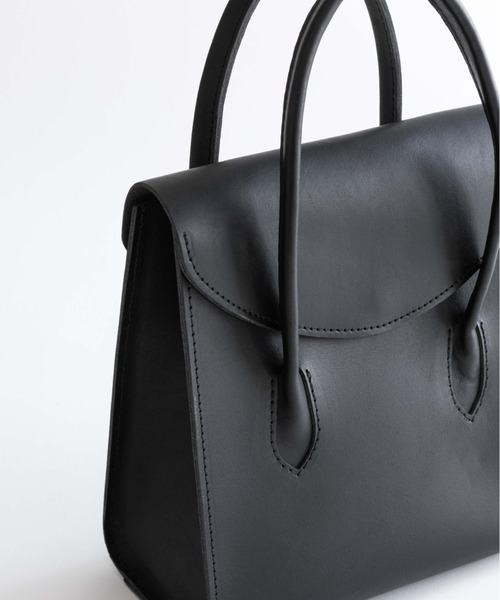 EN NEUME（エンノイム）の「Smooth Flap Square Bag（ハンドバッグ・レディース・ブラック・ONE SIZE）」の9枚目の写真