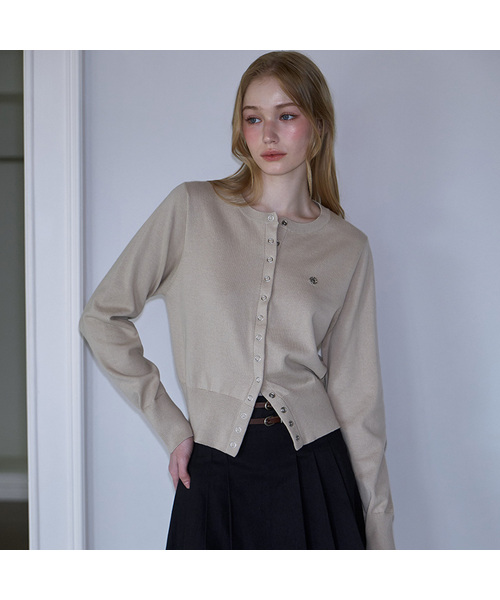 ROSEFRANTZ（ロゼフランツ）の「Eyelet Round Cardigan [9color]（カーディガン/ボレロ・レディース・ホワイト/PINK/レッド/Beige/ネイビー/グレー/ライトイエロー/ブラック/スカイブルー・FREE）」の4枚目の写真