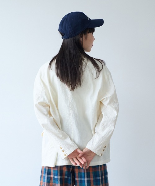 bulle de savon（ビュルデサボン）の「オーガニックコットン Wガーゼ ジャケット（テーラードジャケット・レディース・アイボリー/ブラック・FREE）」の6枚目の写真