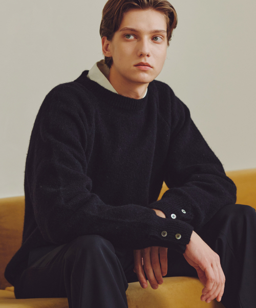 KNITTED(ニッティド)の「シェギドック ウール100% ラウンドニット BLACK(ニット/セーター・レディース・その他・X-LARGE/LARGE/MEDIUM)」の12枚目の写真