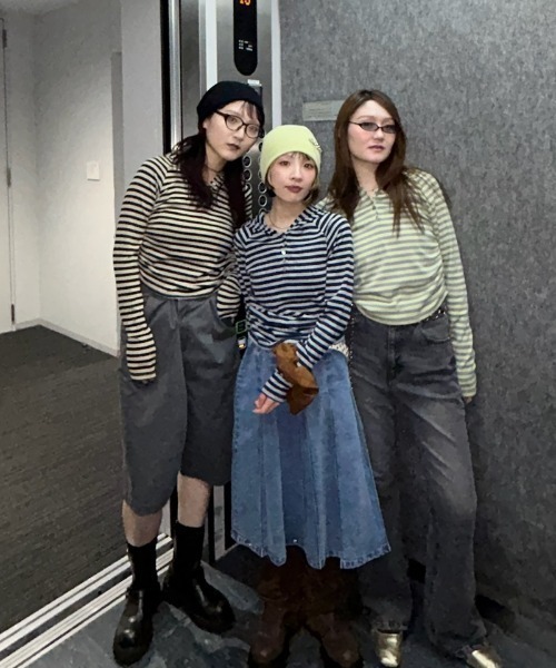 JEANASIS(ジーナシス)の「【25quee】ヘンリーボーダーフーディ/636183(パーカー・レディース・ベージュ系その他/ネイビー系/イエロー系その他・FREE)」の8枚目の写真