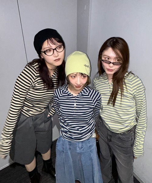 JEANASIS(ジーナシス)の「【25quee】ヘンリーボーダーフーディ/636183(パーカー・レディース・ベージュ系その他/ネイビー系/イエロー系その他・FREE)」の6枚目の写真