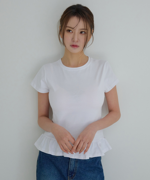 AWESOME STUDIO（オーサムスタジオ）の「フリルレイヤード半袖Tシャツホワイト（Tシャツ/カットソー・レディース・ホワイト・FREE）」の3枚目の写真