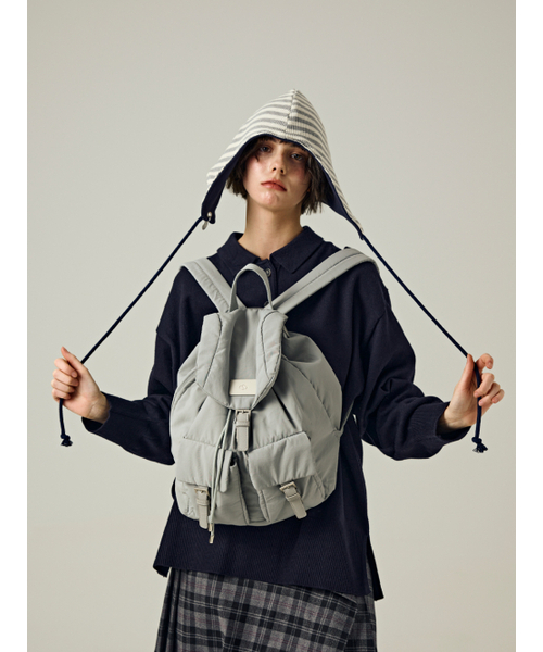 Salad bowls（サラダボール）の「CLOUD BACKPACK [GRAY]（バックパック/リュック・レディース・ライトグレー・FREE）」の2枚目の写真
