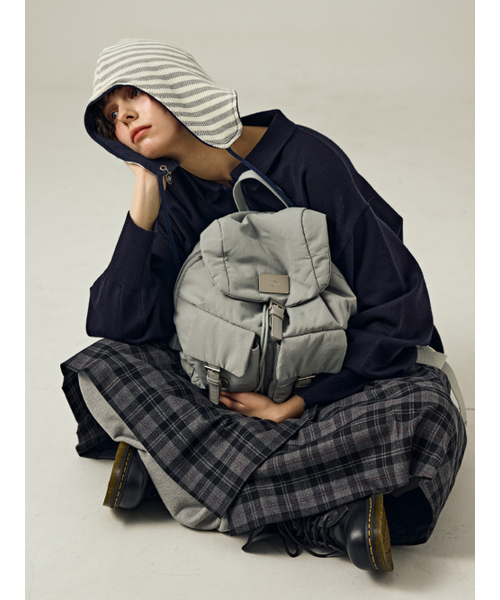 Salad bowls（サラダボール）の「CLOUD BACKPACK [GRAY]（バックパック/リュック・レディース・ライトグレー・FREE）」の10枚目の写真