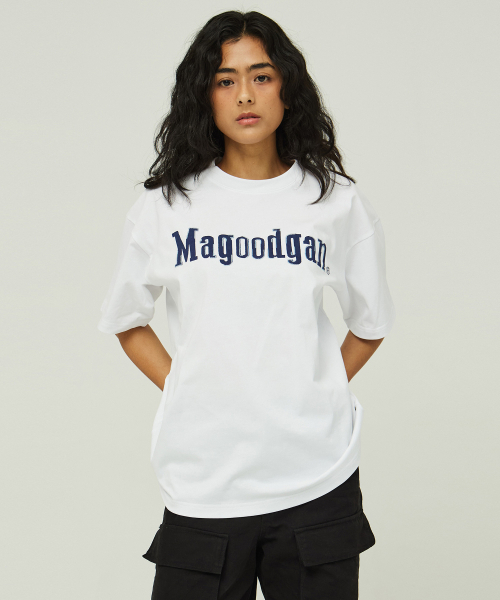 MAGOODGAN(メックウッドガン)の「スウェグバー3580刺繍オーバーサイズオフホワイト半袖Tシャツ(Tシャツ/カットソー・レディース・その他・SMALL/MEDIUM/LARGE/X-LARGE)」の3枚目の写真
