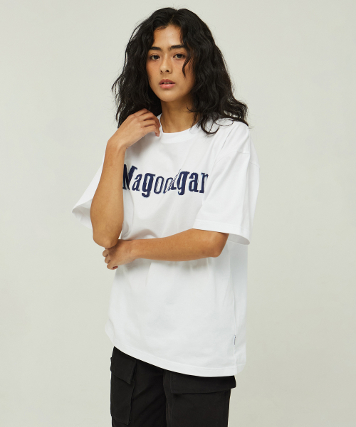 MAGOODGAN(メックウッドガン)の「スウェグバー3580刺繍オーバーサイズオフホワイト半袖Tシャツ(Tシャツ/カットソー・レディース・その他・SMALL/MEDIUM/LARGE/X-LARGE)」の4枚目の写真