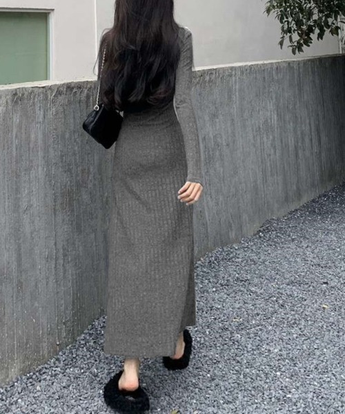 Miniministore（ミニミニストア）の「リブニットワンピース 長袖 ロングワンピ（ワンピース・レディース・グレイッシュベージュ/ブラック/グレー・FREE）」の7枚目の写真