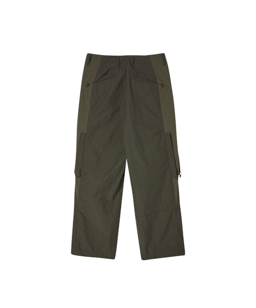 WORTHWHILE MOVEMENT(ワースワイルムーブメント)の「フレアドジャスター パンツ (オリーブ)(その他パンツ・メンズ・その他・LARGE/X-LARGE)」の3枚目の写真
