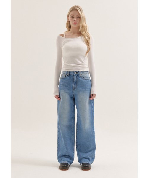 BUTTON UP(ボタンアップ)の「クラシックウォッシュドワイドデニム(デニムパンツ・レディース・その他・SMALL/MEDIUM/LARGE)」の2枚目の写真