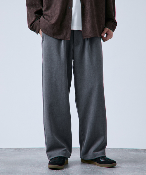 B.C STOCK（ベーセーストック）の「《追加》ヘビーT/R １タックワイドストレートスラックス（スラックス・メンズ・ネイビー/ブラウン/ブラック/チャコールグレー・MEDIUM/LARGE）」の3枚目の写真