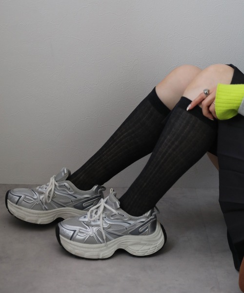 bohmal（ボマール）の「シアーロングソックス（ソックス/靴下・レディース・グレー/ホワイト/ブラック/チャコールグレー・FREE）」の16枚目の写真