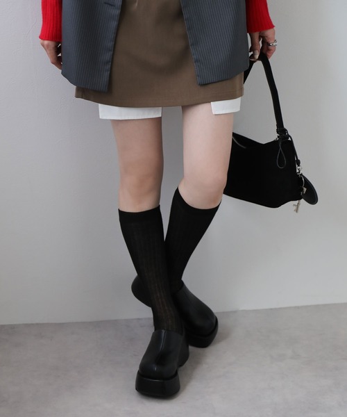 bohmal（ボマール）の「シアーロングソックス（ソックス/靴下・レディース・グレー/ホワイト/ブラック/チャコールグレー・FREE）」の20枚目の写真