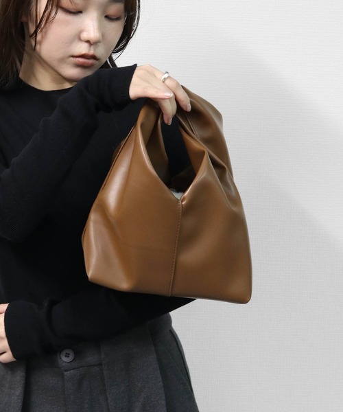 THE CELL.（ザセルドット）の「ツイストバッグ　TWIST BAG（ハンドバッグ・レディース・レッド/ブラック/ブラウン・FREE）」の13枚目の写真