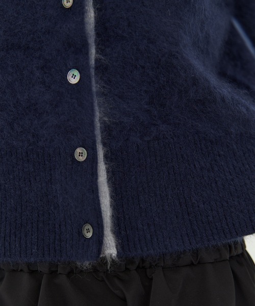 CINOH(チノ)の「【CINOH/チノ】別注 CASHMERE CARDIGAN/カシミヤカーディガン/シャギーニット(カーディガン/ボレロ・レディース・ネイビー/グレー・38)」の17枚目の写真