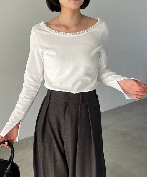 CAPRICIEUX LE'MAGE（カプリシューレマージュ）の「〈C.L〉フリル襟ボートネックTシャツ（Tシャツ/カットソー・レディース・ベージュ系その他/チャコールグレー/ホワイト・FREE）」の16枚目の写真