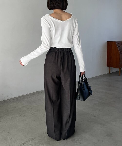 CAPRICIEUX LE'MAGE（カプリシューレマージュ）の「〈C.L〉フリル襟ボートネックTシャツ（Tシャツ/カットソー・レディース・ベージュ系その他/チャコールグレー/ホワイト・FREE）」の19枚目の写真