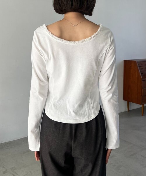 CAPRICIEUX LE'MAGE（カプリシューレマージュ）の「〈C.L〉フリル襟ボートネックTシャツ（Tシャツ/カットソー・レディース・ベージュ系その他/チャコールグレー/ホワイト・FREE）」の8枚目の写真
