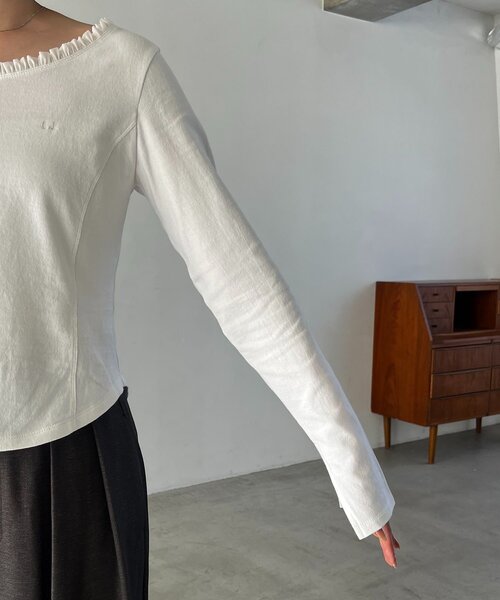 CAPRICIEUX LE'MAGE（カプリシューレマージュ）の「〈C.L〉フリル襟ボートネックTシャツ（Tシャツ/カットソー・レディース・ベージュ系その他/チャコールグレー/ホワイト・FREE）」の10枚目の写真