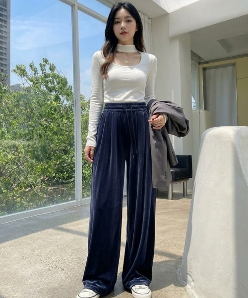 gossip!ロサンゼルス(ゴシップロサンゼルス)の「ドロスト イージーベロアパンツ(その他パンツ・レディース・ネイビー/ブラウン/ブラック・FREE)」の14枚目の写真