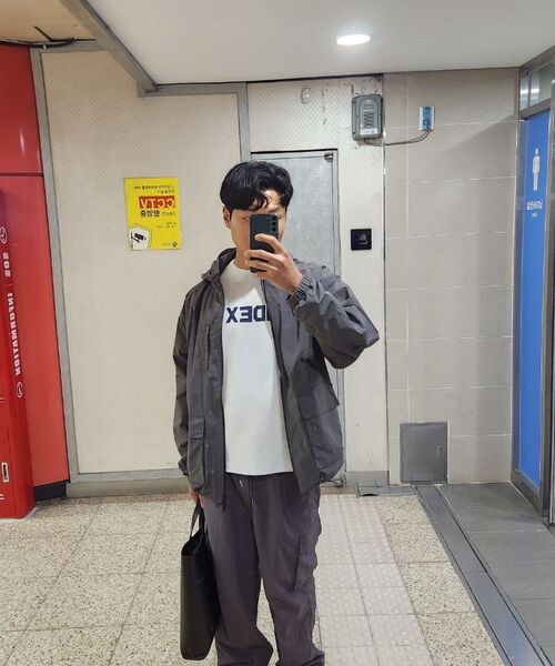 DOFFJASON（ドフジェーソン）の「カウハイドトートバッグ（トートバッグ・メンズ・ブラック・FREE）」の17枚目の写真