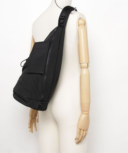 Y-3 UTILITY SLINGBAG（ボディバッグ/ウエストポーチ）｜Y-3