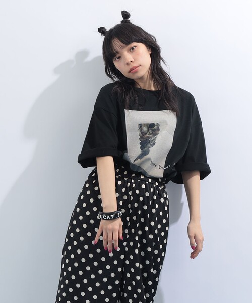 mmts（マミタス）の「【COLLABORATION】清水奈緒 / デコshake hands Tシャツ 旅行 レイヤード 洗濯可能 主役トップス ライブ（Tシャツ/カットソー・レディース・ブラック/ホワイト・S/M/L/XL）」の7枚目の写真