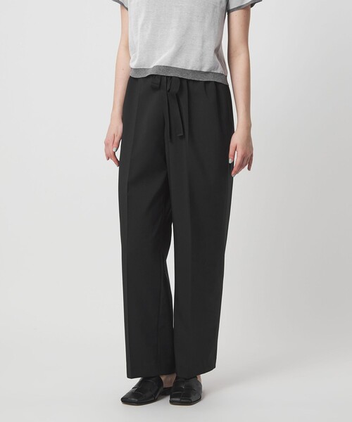 ASTRAET(アストラット)の「<ASTRAET>ポリエステル イージー ワイドテーパードパンツ(その他パンツ・レディース・ブラック/グレー・1/0)」の1枚目の写真