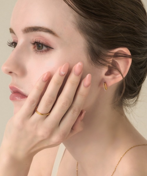 muku(ムク)の「PIERCE/TWIST PEARL(ピアス(両耳用)・レディース・シルバー/ゴールド・FREE)」の9枚目の写真