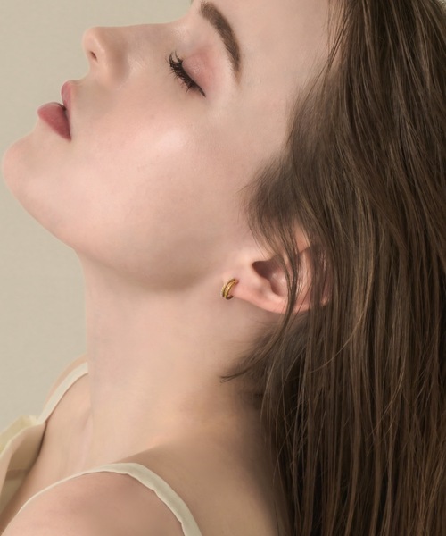muku(ムク)の「PIERCE/TWIST PEARL(ピアス(両耳用)・レディース・シルバー/ゴールド・FREE)」の5枚目の写真