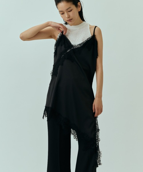 DRWCYS（ドロシーズ）の「アシメレースサテンロングキャミ（キャミソール・レディース・モカ/ブラック/アイボリー・FREE）」の14枚目の写真