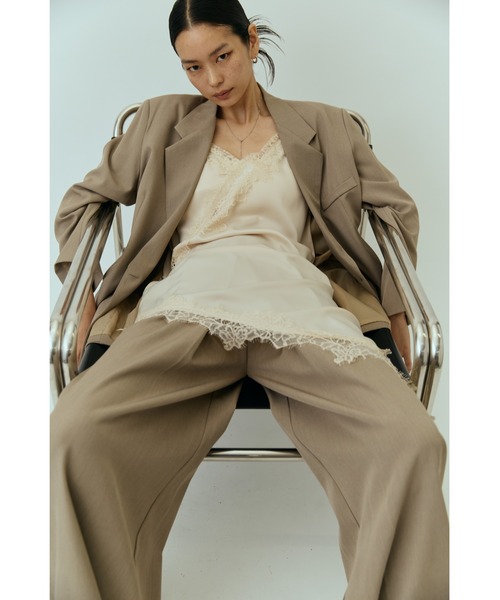 DRWCYS（ドロシーズ）の「アシメレースサテンロングキャミ（キャミソール・レディース・モカ/ブラック/アイボリー・FREE）」の13枚目の写真