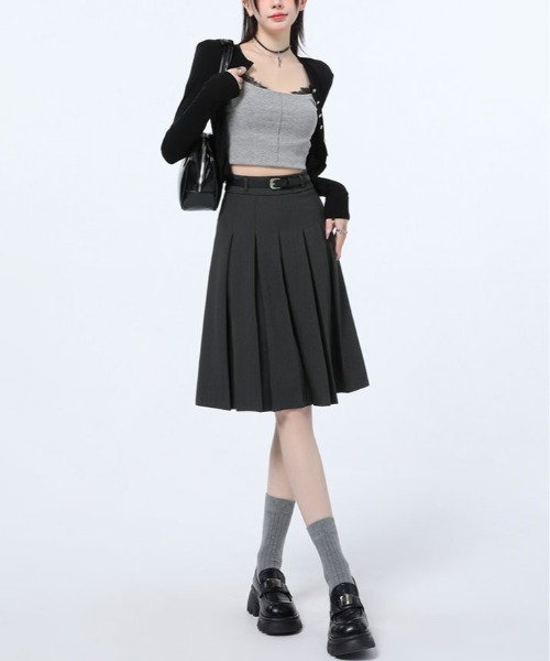 kirakiraShop(キラキラショップ)の「ベルト付き プリーツ フレア ミディスカート(スカート・レディース・ライトベージュ/ブラック/チャコール・L/M/S)」の13枚目の写真