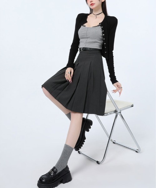 kirakiraShop(キラキラショップ)の「ベルト付き プリーツ フレア ミディスカート(スカート・レディース・ライトベージュ/ブラック/チャコール・L/M/S)」の14枚目の写真