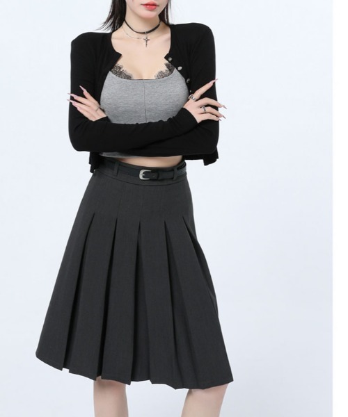 kirakiraShop(キラキラショップ)の「ベルト付き プリーツ フレア ミディスカート(スカート・レディース・ライトベージュ/ブラック/チャコール・L/M/S)」の15枚目の写真