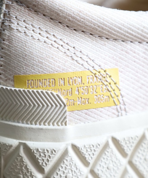 PALLADIUM（パラディウム）の「ヴィンテージ加工PALLA ACE LO SURPLUS パラエース ロー サープラス ユニセックス スニーカー（スニーカー・メンズ・サンドベージュ/ブラック・29cm/28cm/27.5cm/27cm/26.5cm/25.5cm/25cm/24.5cm/24cm/23.5cm/22.5cm）」の10枚目の写真