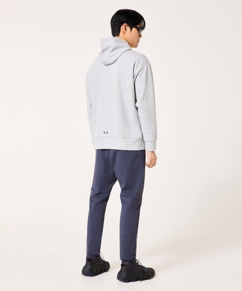 OAKLEY(オークリー)の「オークリー OAKLEY ENHANCE QD FLEECE L/S HOODY 5.0(パーカー・メンズ・ブルーグレー/スモークピンク/グレー・LL/3L/M/L)」の20枚目の写真